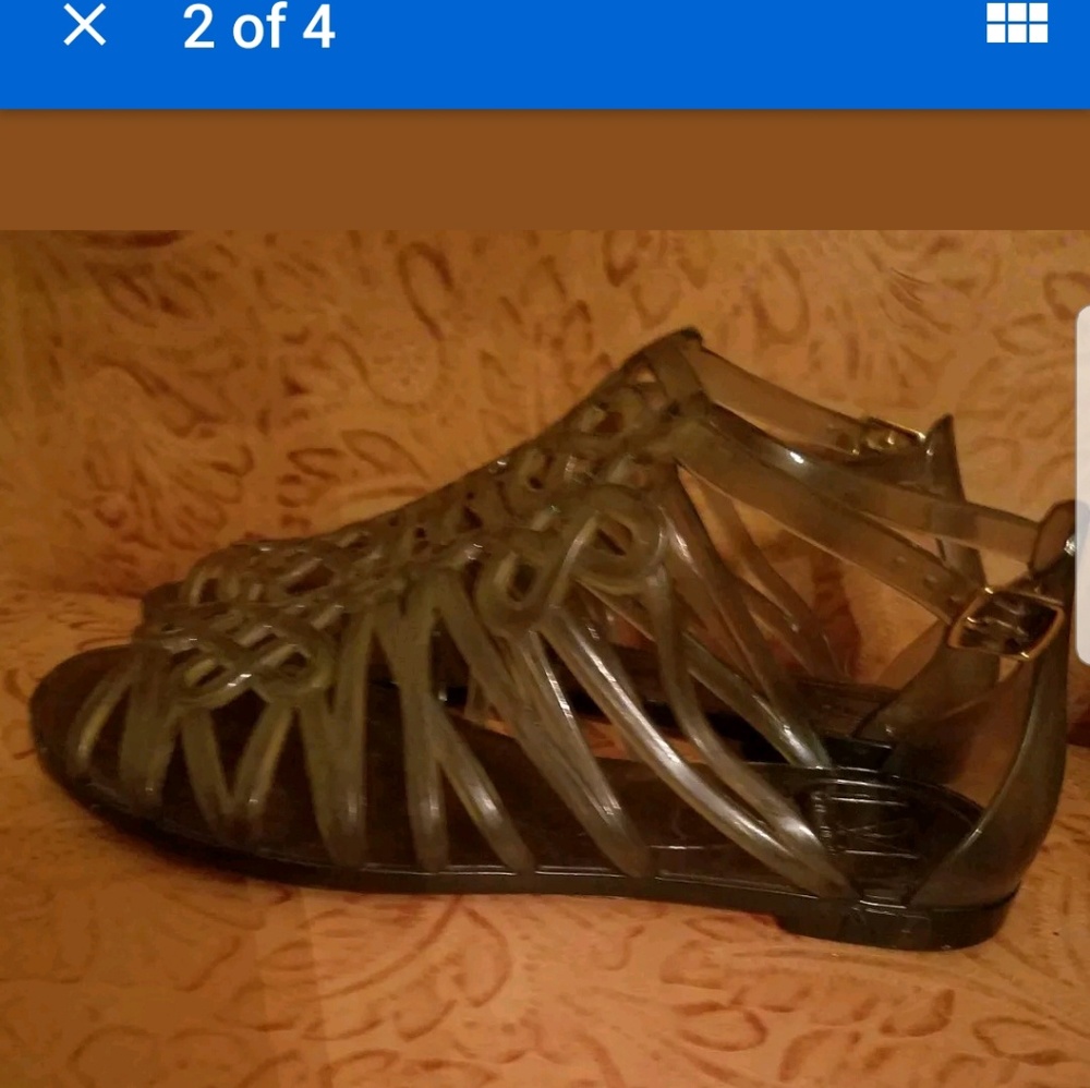 Pre owned Diane Von Furstenberg jelly sandals